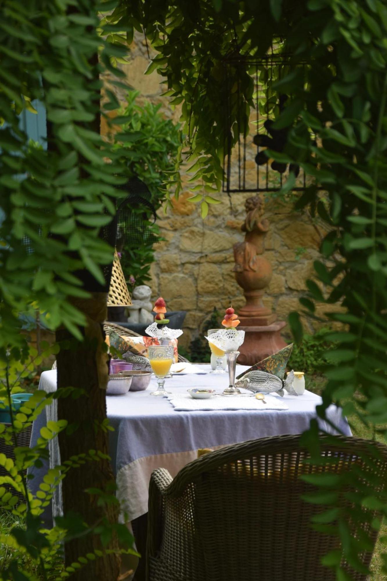 La Rebiere D'Or, B&B Et Gite Mouleydier Exterior photo